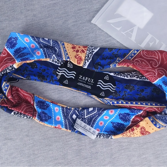 Zaful Floral Paisley Strappy Bikini Set - Picture 10 of 15